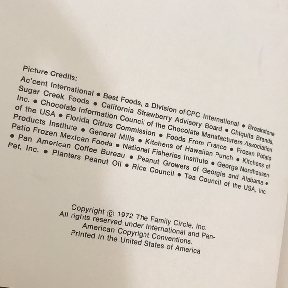 Vintage 1970’s Family Circle Cookbooks Lot of Three - Picture 4 of 16